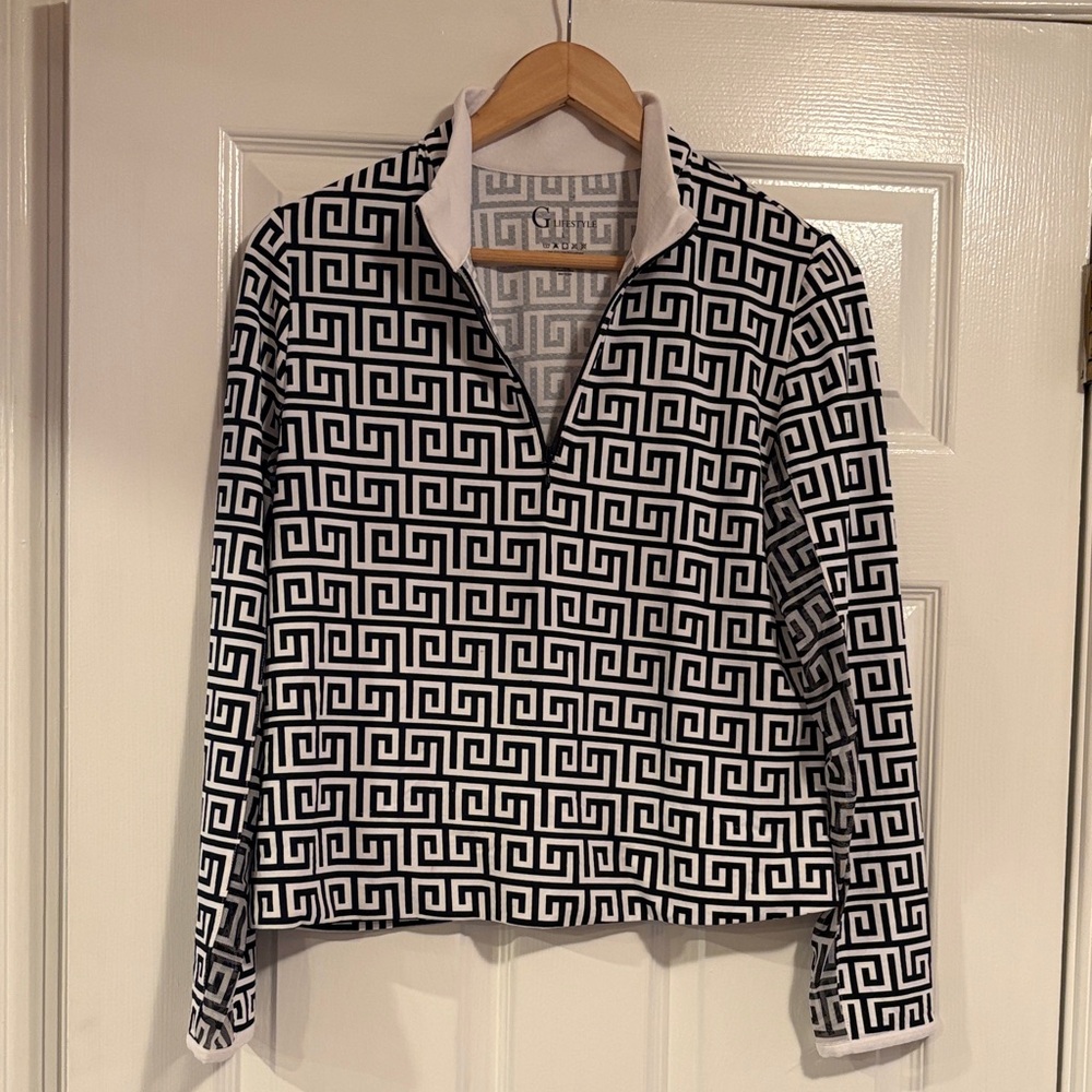 Chico's Black and White Patterned Sweatshirt